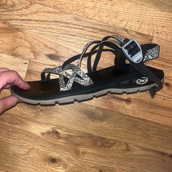 Size 11 Chacos!! - Picture 4 of 5